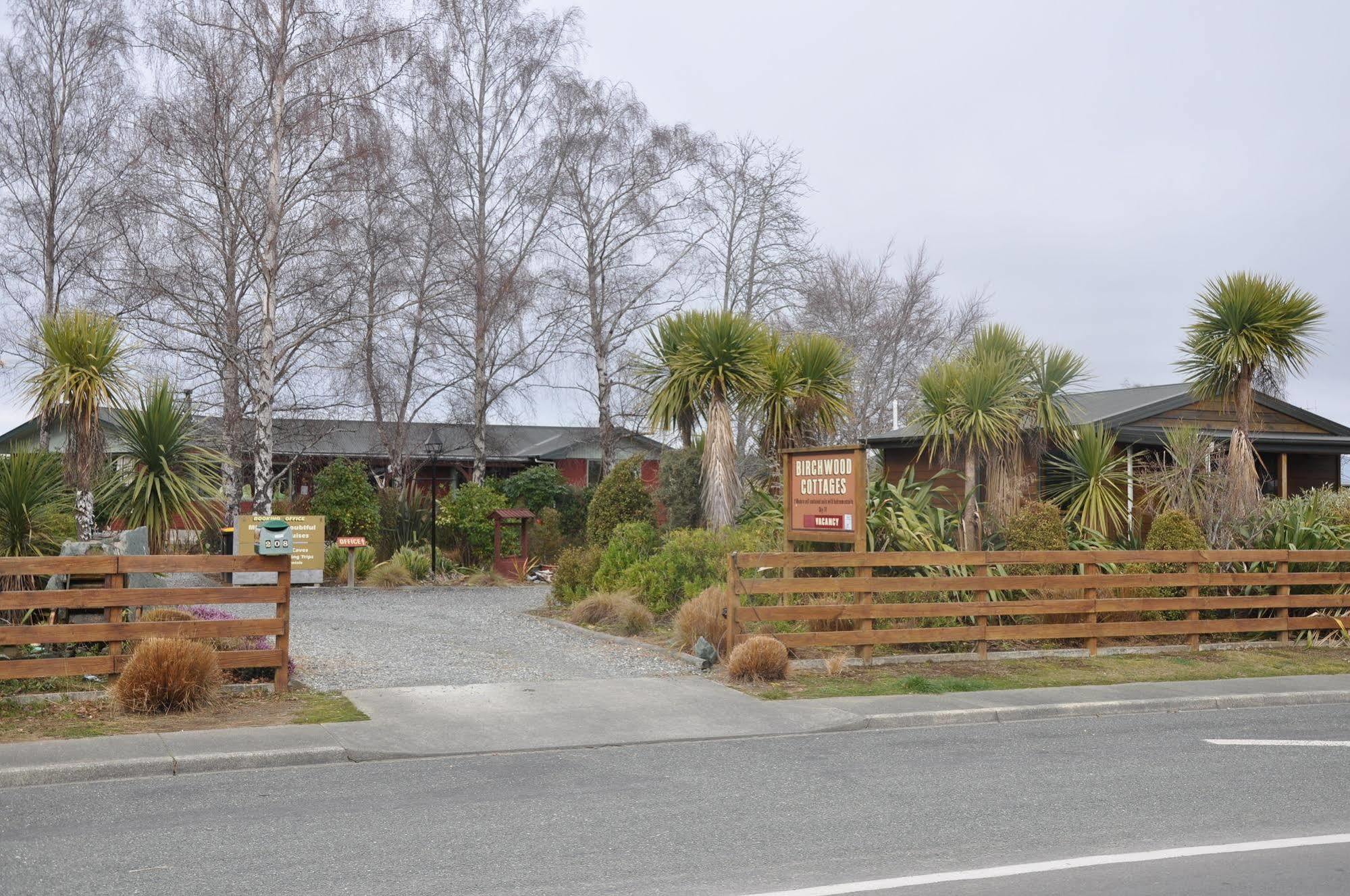 伯奇伍德小屋酒店 蒂阿瑙湖 外观 照片