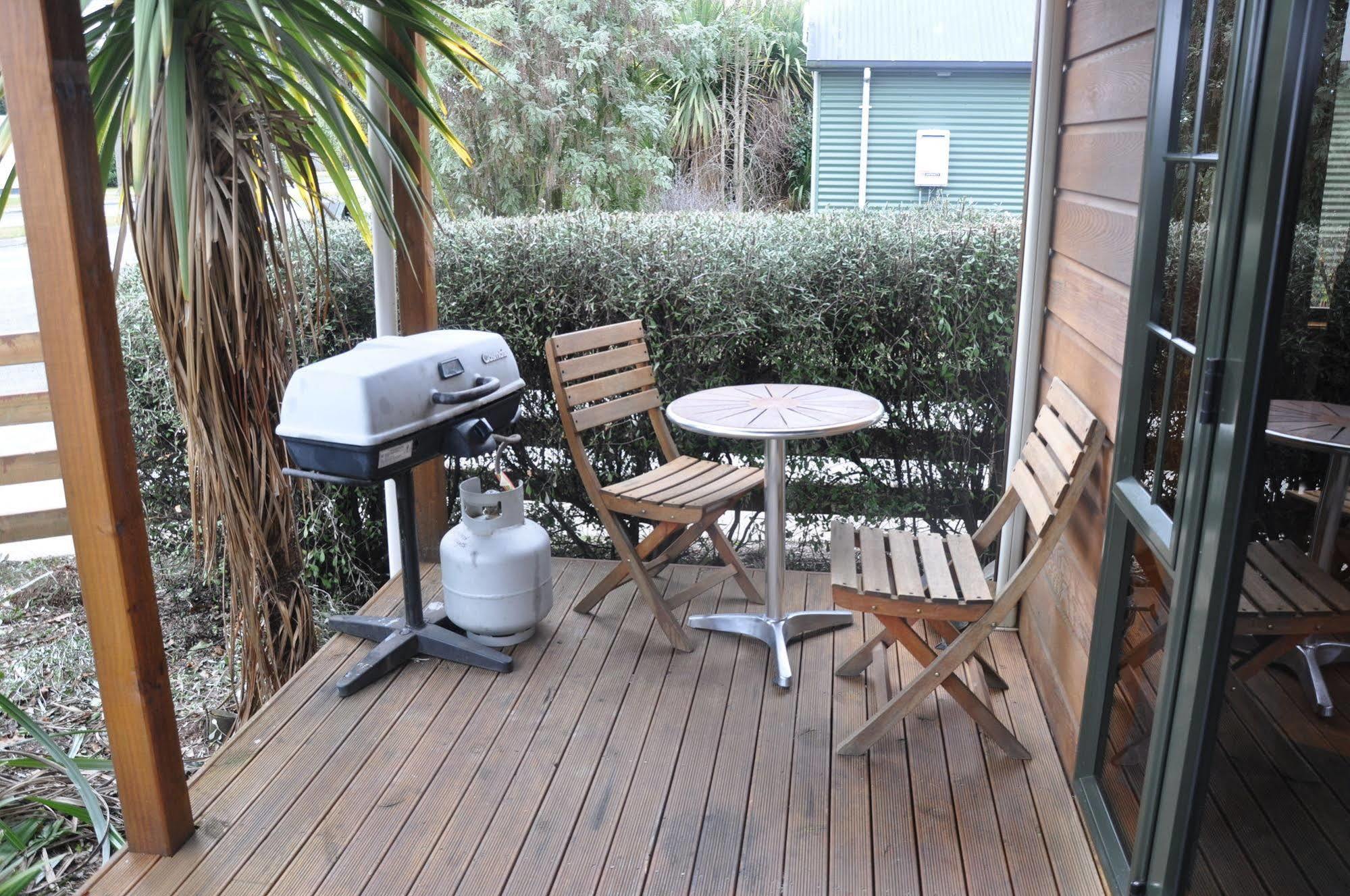伯奇伍德小屋酒店 蒂阿瑙湖 外观 照片